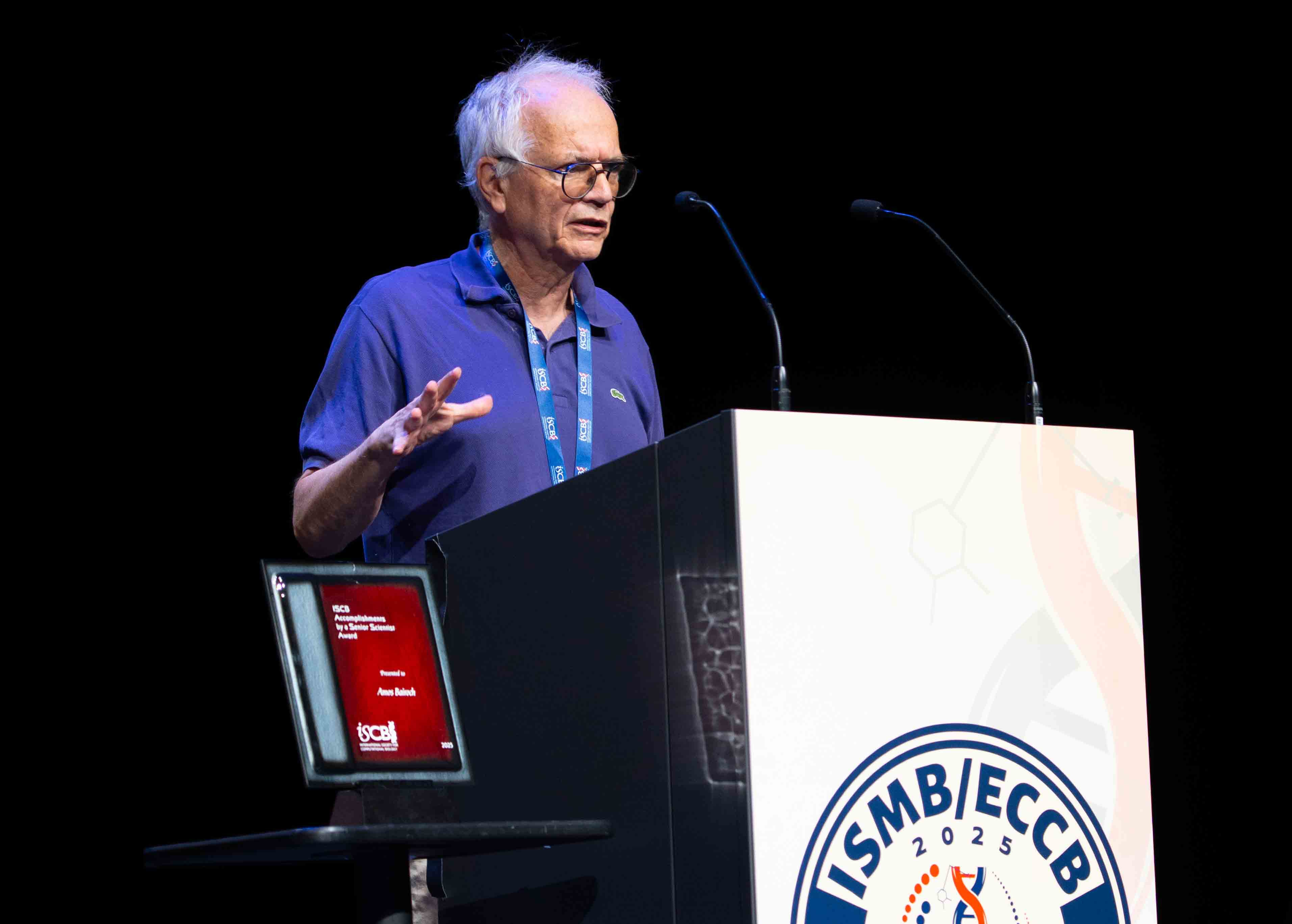 Amos Bairoch on the stage of ISMB/ECCB conference 