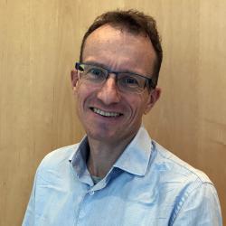 Picture of Timothy Frayling