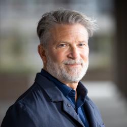 Picture of Paul Thomas